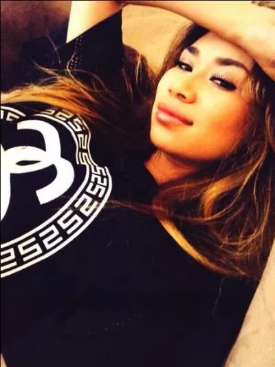 Quel âge a-t-elle ?