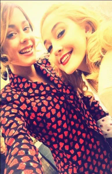 Martina a aussi joué dans la série de Disney Channel "De tout mon cur" :