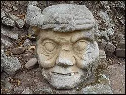 Mon 1er est souvent proposé en alternative au café... Mes 2es sont au nombre de 4 : amer, sucré, acide, salé... Mon 3e est un insecte bruyant très présent en Provence... Mon 4e est de Calais au nord est de la Case au sud... Et mon tout est la capitale...