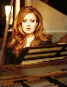 J'ai interprété la bande originale du film "Skyfall". Qui suis-je ?