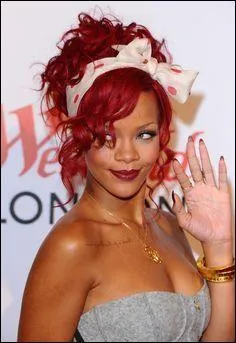 Mon premier album se nomme "Music of the Sun". Qui suis-je ?