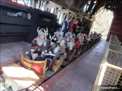 Quel est le poids d'un train avec les passagers du Wodan ?