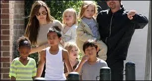 Quel est le nom des enfants des enfants d'Angelina Jolie ?