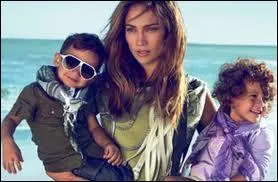 Comment s'appellent les jumeaux de Jennifer Lopez ?
