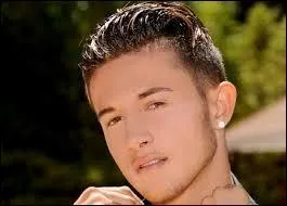 Qui est le frre de Nabilla ?