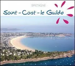 Station balnéaire Costarmoricaine, Saint-Cast-le-Guildo se situe en région ...