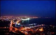 Dans la ville d'Agadir, il y a environ 570 000 habitants :