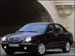 Produite de 1999 à 2006, cette Lancia porte le nom de ...