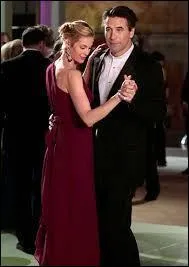 Pourquoi Lily a passé une nuit à l'hôtel avec William ?