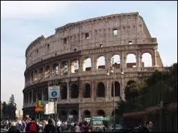 Dans quelle ville peut-on admirer ce monument? (Le Colisée)