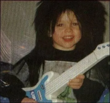 Que lui est-il arriv  l'age de 4 ans ?