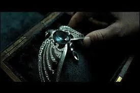 Où l'on voit que l'imagination du Maître a ses limites et que Poudlard reste bien sa maison...