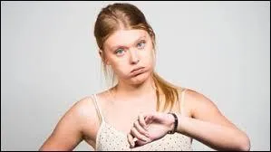 Comment se nomme le personnage qui joue Juliette ?