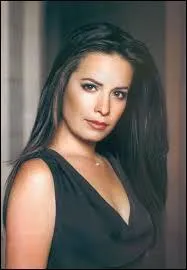 Piper Halliwell est finalement en couple avec :
