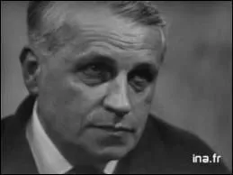 Il écrivit : "Histoire de l'oeil" .