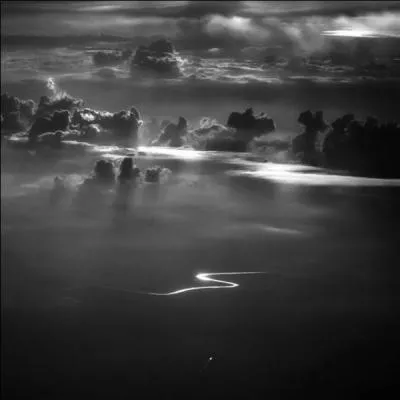 Cette expression est significative d'être un peu endormi(e), ailleurs !