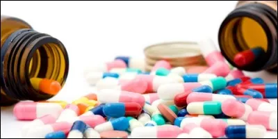 Celui qui vend des médicaments, c'est :