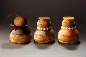 Ces pâtisseries sont composées de pâte à choux. Comment s'appellent-elles ?