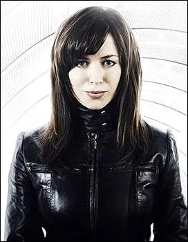 Comment se nomme cette employée de Tochwood ?