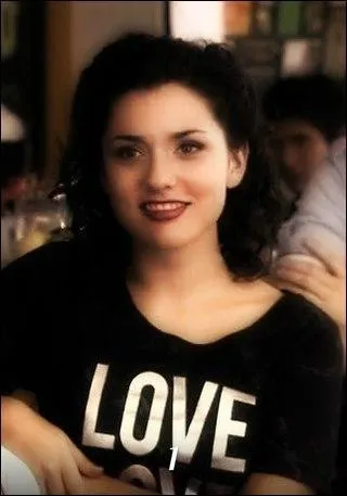 Natalia est amoureuse de...