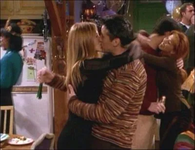 Dans quelle saison Rachel a-t-elle eu son premier rendez-vous avec Joey ?