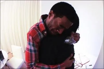 A quel rappeur appartient cette image de clip "Cudderisback" ?