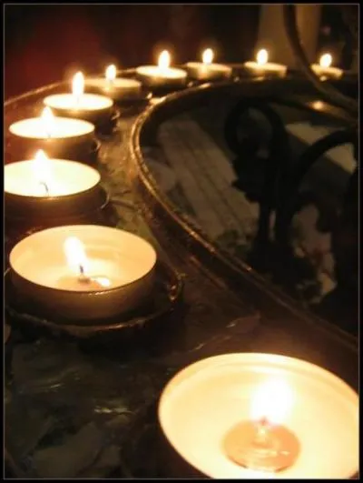 Vous devez allumer les bougies :