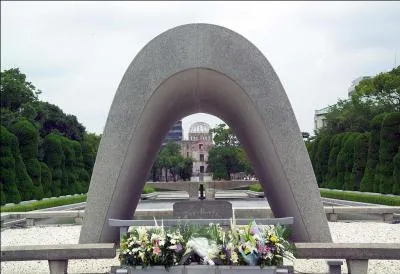 Comment s'appelle ce monument en mémoire aux victimes ?