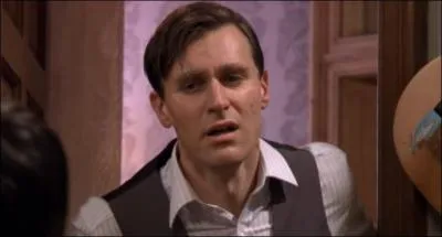 Qui est Robert Frobisher-Smythe ?