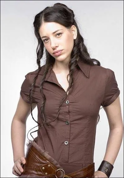 Comment s'appelle l'agent de Daphne ?