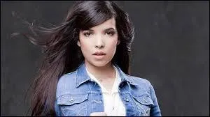 Complète : je remue le ciel, le jour...