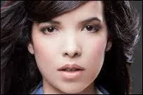 A quelle chanson appartient cette phrase "Je ferme les yeux
et je m'imagine sur un nuage ou sur une île" ?