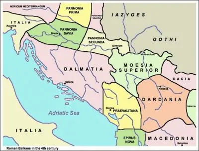 Salades européennes (2) > Indépendant depuis 2008, l'état du Kosovo est toujours objet de controverses de la part de sa minorité serbe (env. 5 % des habitants). Comment le nomme-t-il officiellement ?
