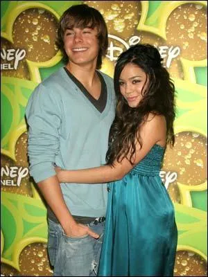 Ils forment un couple magnifique tous les deux :