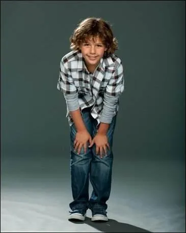 Comment se nomme la mère de Parker ?