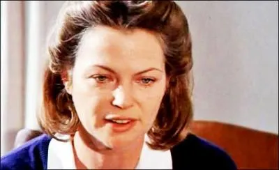 Quel est le métier de Mildred Ratched la méchante du film "Vol au-dessus d'un nid de coucou" ?