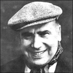 Compositeur de musiques de films, André Hossein, est décédé le 9 août 1983, avait-il un lien de parenté avec Robert Hossein ?