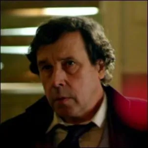 Quelle est son identité ?