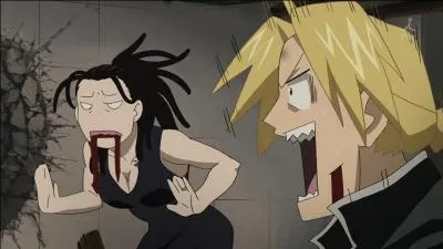 Pourquoi crache-t-elle du sang ?