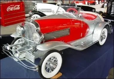 Quelle est cette Duesenberg ?