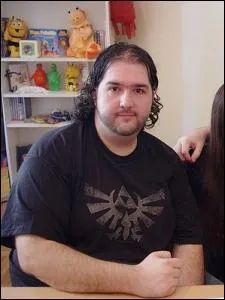 Quel est le vrai nom de ce Youtuber ?