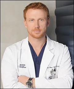 Dans quelle série joue cet acteur ? 