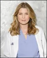 Dans quelle série joue cette actrice ? 