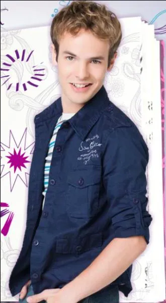 Comment s'appelle ce garcon?