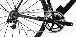 "Avoir tout à gauche" signifie :