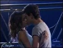 Dans quelle chanson Violetta embrasse-t-elle Diego ?