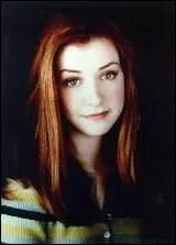 [Moloch] : Sous quel nom Moloch discute-t-il avec Willow ?