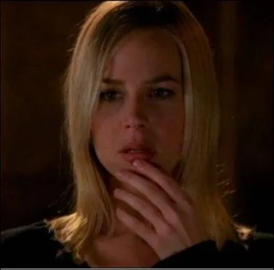 [Bienvenue à Sunnydale 1re et 2e partie] : Darla et un autre vampire ramènent un casse-croûte au Maître, de qui s'agit-il ?