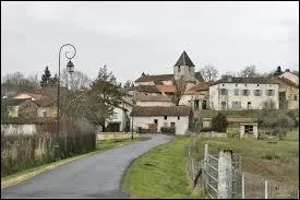 Nous entrons dans la commune Dordognaise de Milhac-de-Nontron. Nous nous situons en région ...