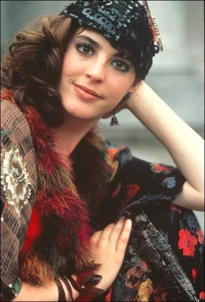 Dans ce magnifique film d'Arthur Penn, Georgia (Four friends), l'héroïne du film qu'interprète si brillamment Jodi Thelen joue de façon très impertinente un instrument, lequel ?